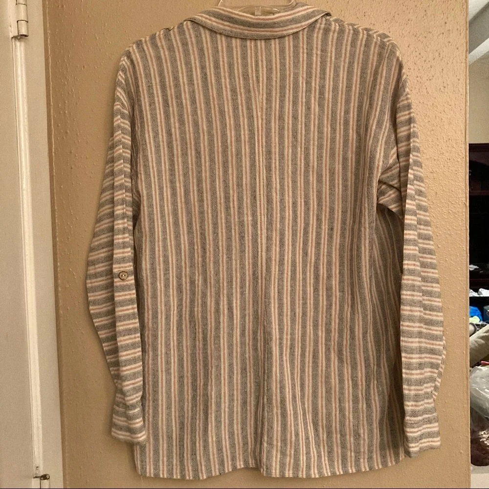 Catch Striped Top - Picture 4 of 9
